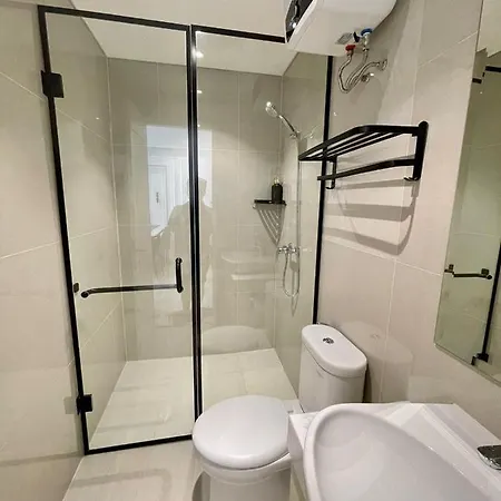 Insta-Worthy Staycation At 2Br Luxury Apt - Podomoro Empire Tower Medan Exterior photo