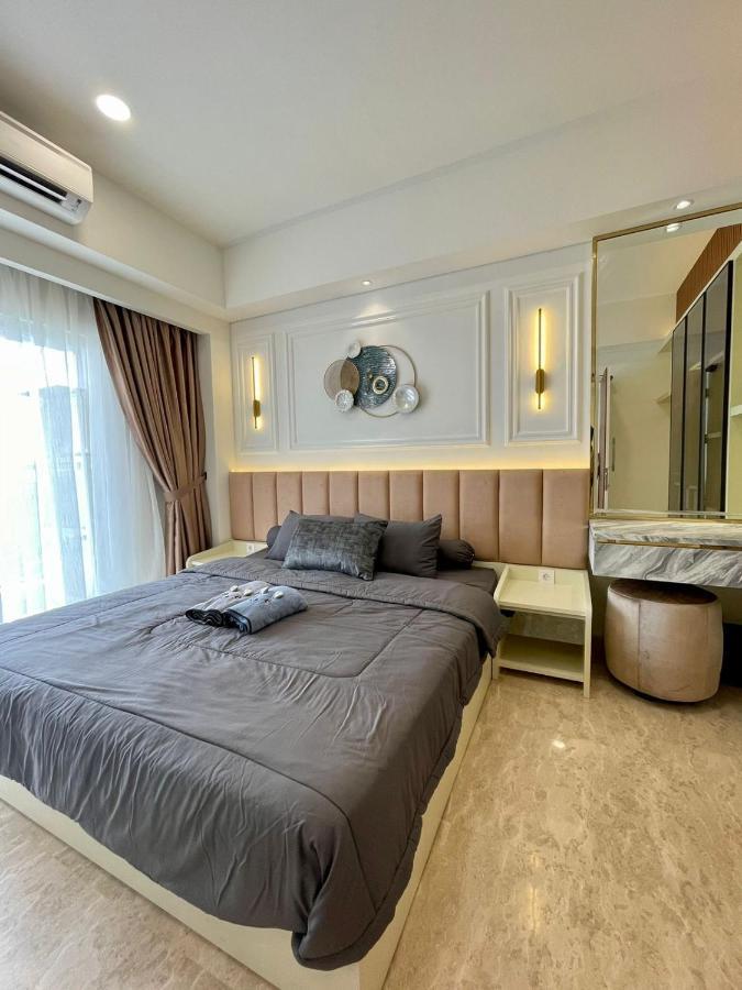 Insta-worthy Staycation At 2br Luxury - Podomoro Empire Tower Medan